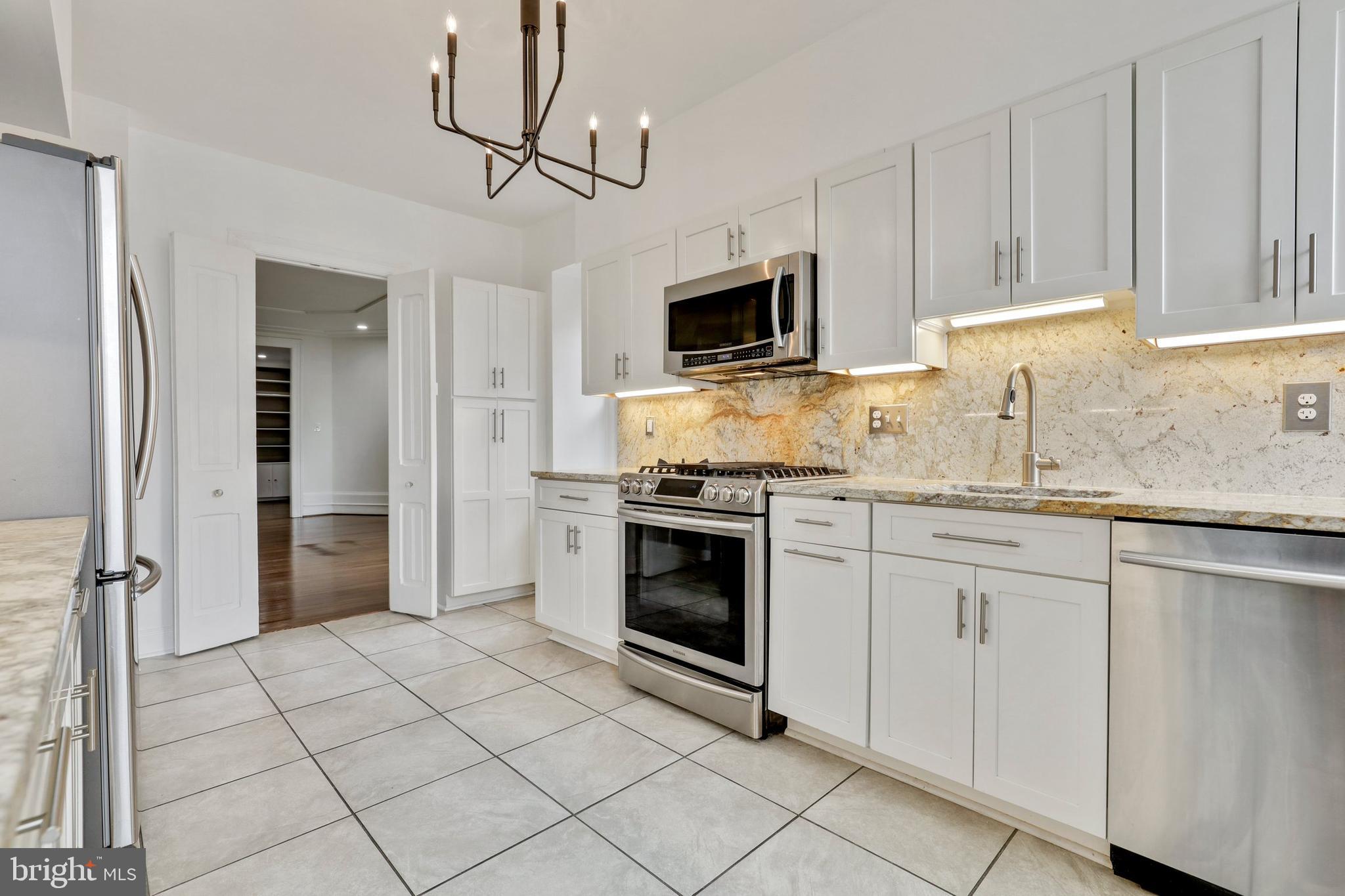 2022 Columbia Road Northwest, Unit 315 Washington, DC 20009 - Photo 22 of 37