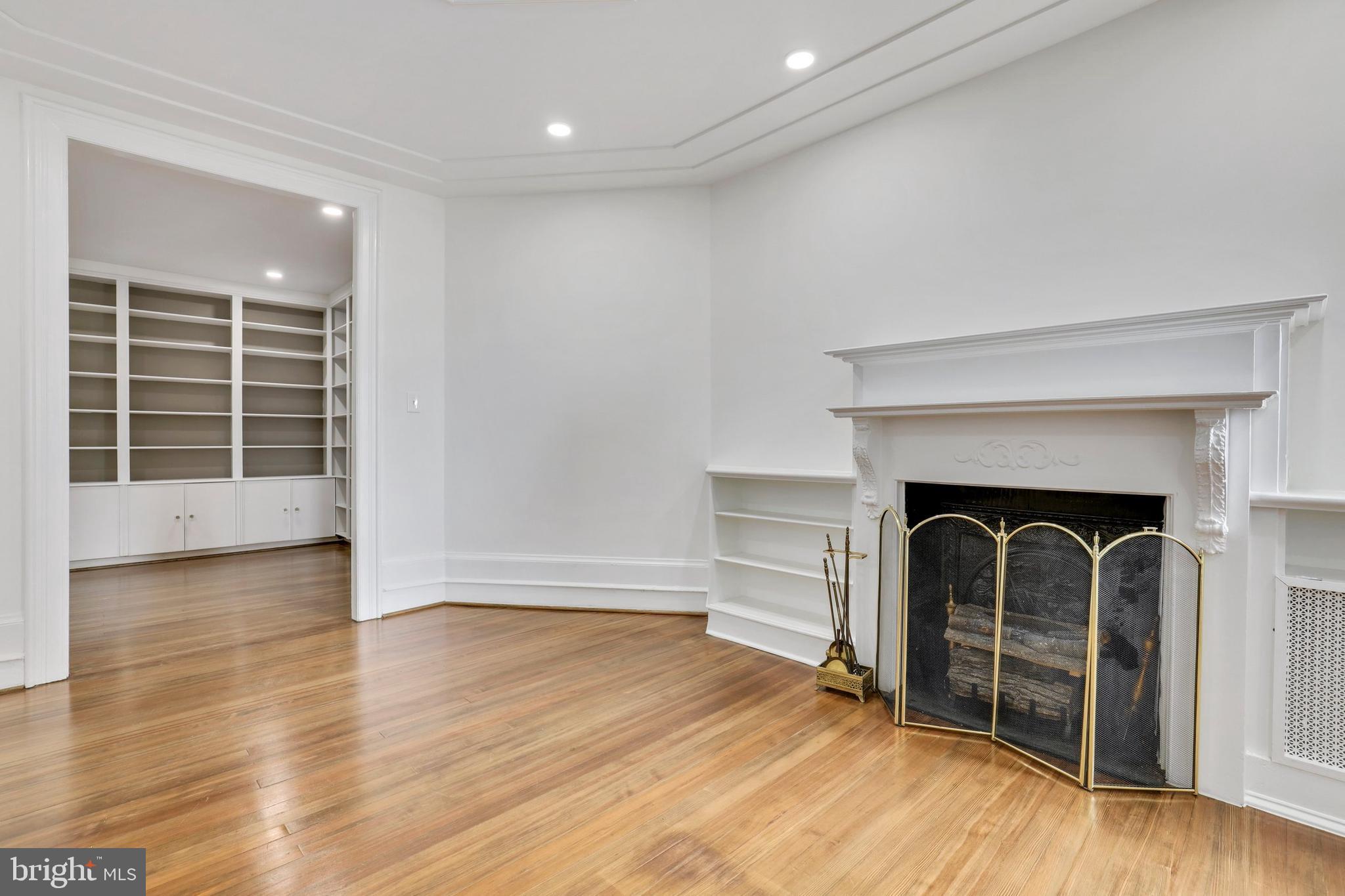 2022 Columbia Road Northwest, Unit 315 Washington, DC 20009 - Photo 8 of 37