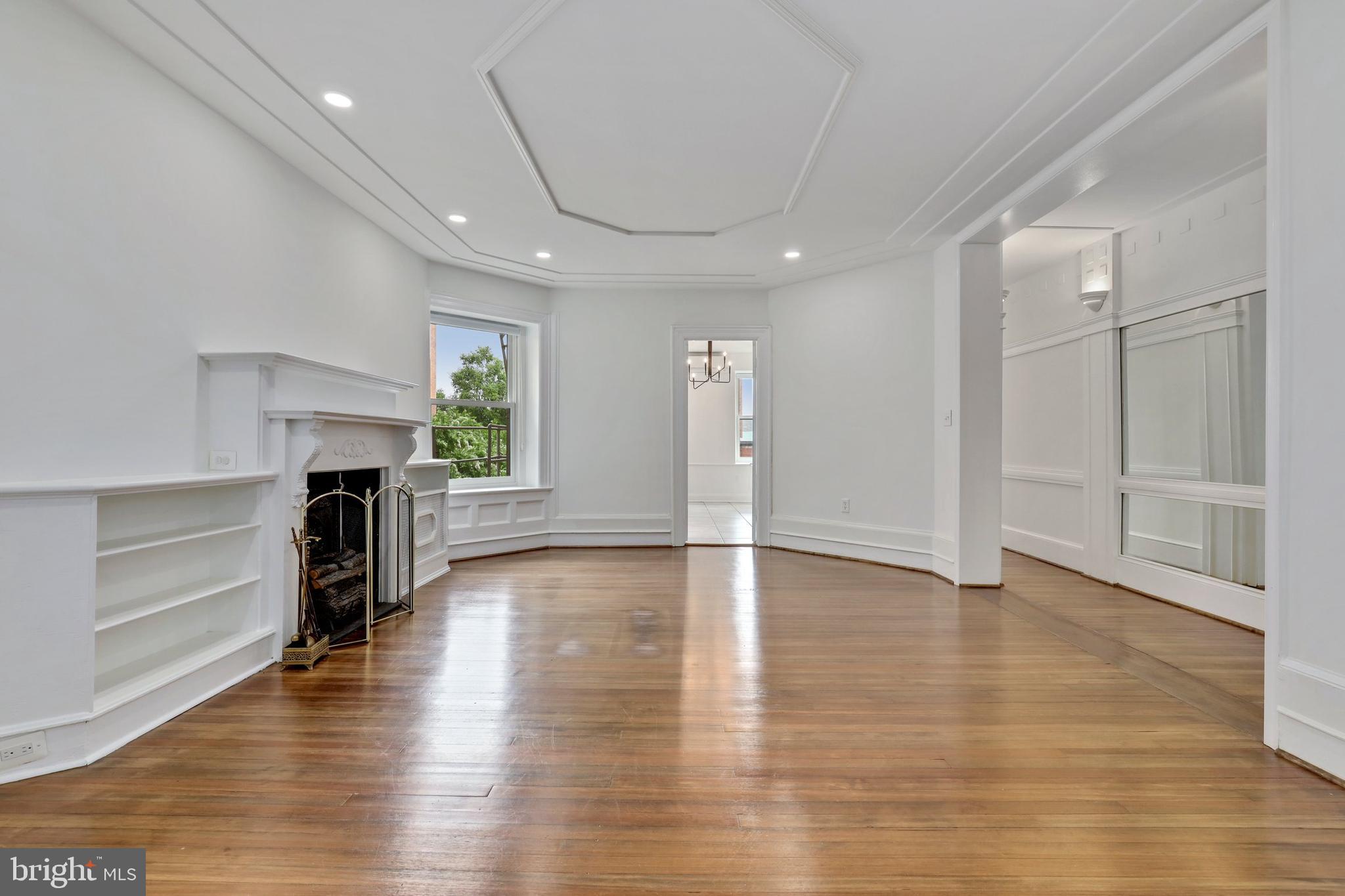 2022 Columbia Road Northwest, Unit 315 Washington, DC 20009 - Photo 9 of 37