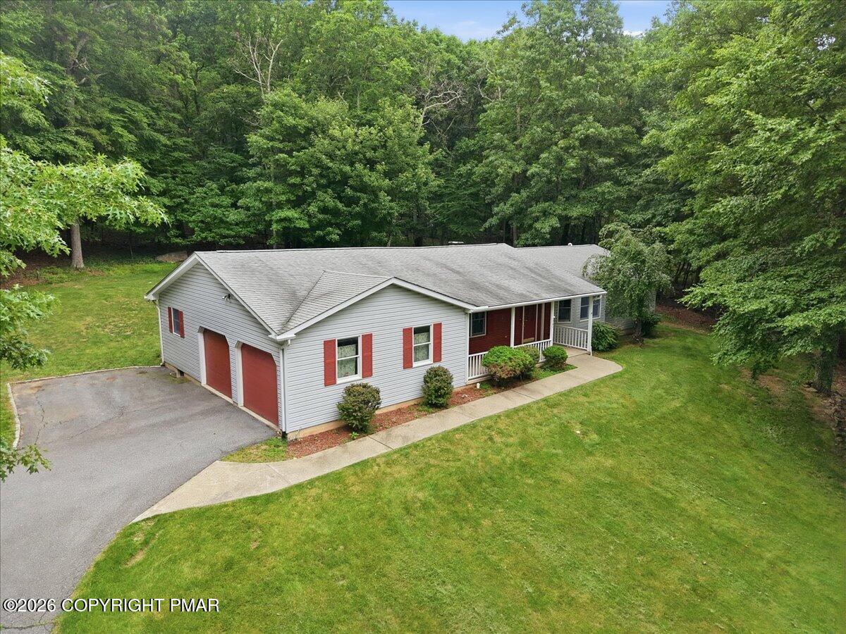 209 Foothill Boulevard Effort, PA 18330 - Photo 5 of 61 05-049_dji_fly_20260709_091716_0663_1783