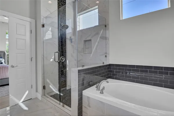 $4,150 | 3504 Clawson Road, Unit 7, Austin, TX 78704