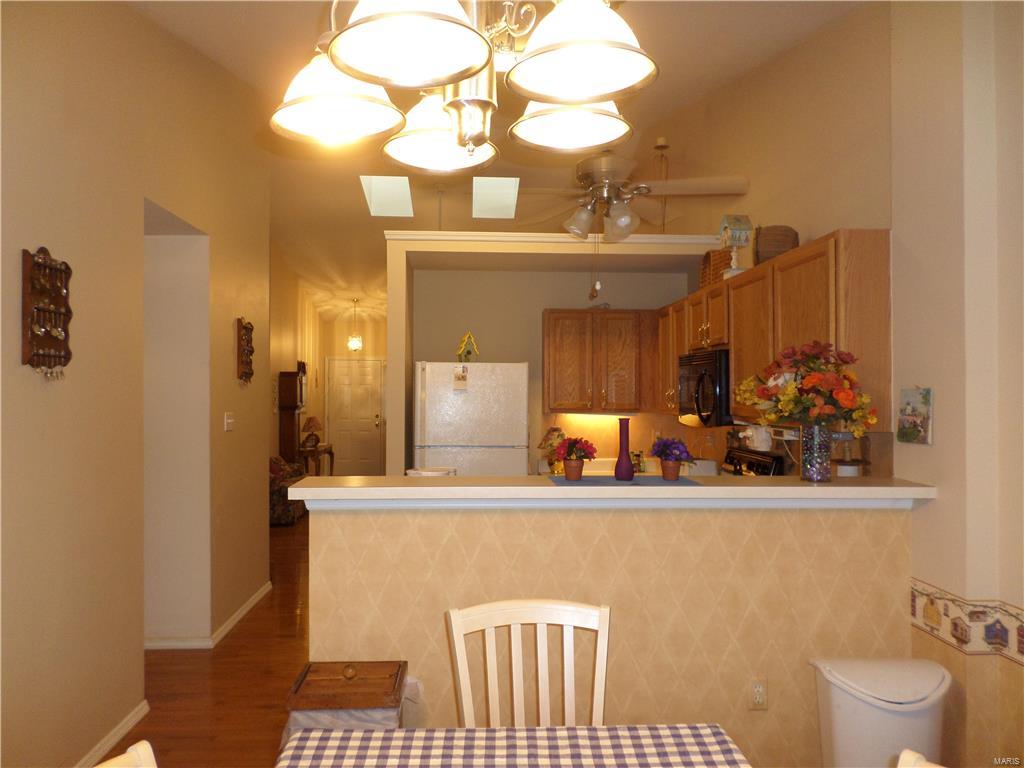 5016 Nicholas Ridge Drive St. Louis, MO 63129 - Photo 11 of 28 Gallery Image 11