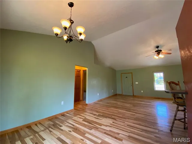 $1,200 | 15040 Bradley Lane, Marion, IL 62959