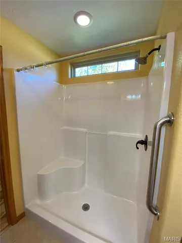 $1,200 | 15040 Bradley Lane, Marion, IL 62959