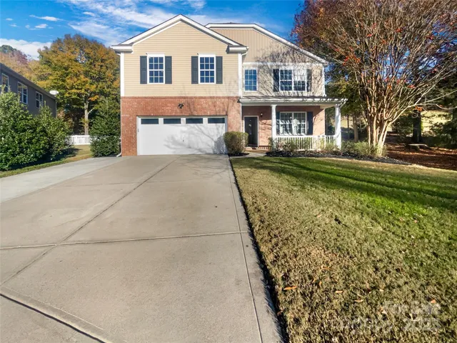 $669,000 | 244 Sycamore Creek Road, Fort Mill, SC 29708