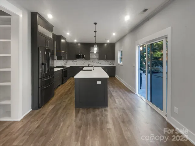 $669,000 | 244 Sycamore Creek Road, Fort Mill, SC 29708