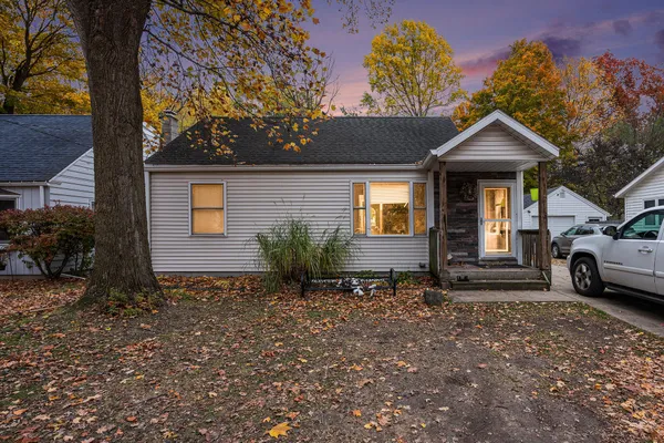 $225,000 | 5418 Keyes Drive, Kalamazoo, MI 49004