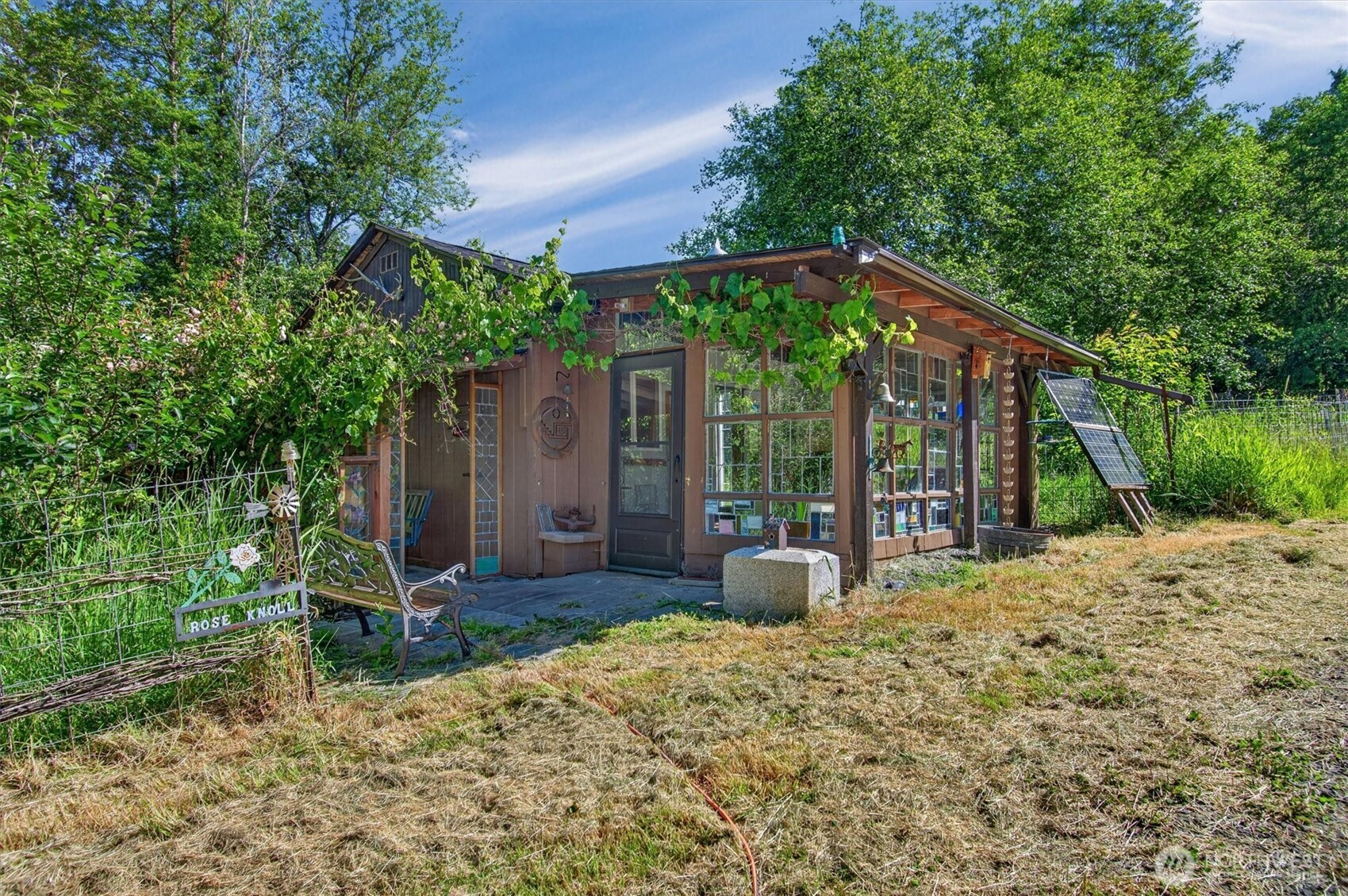 165 Barr Road Rosburg, WA 98643 - Photo 1 of 40