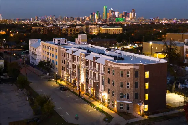 a picture of city view