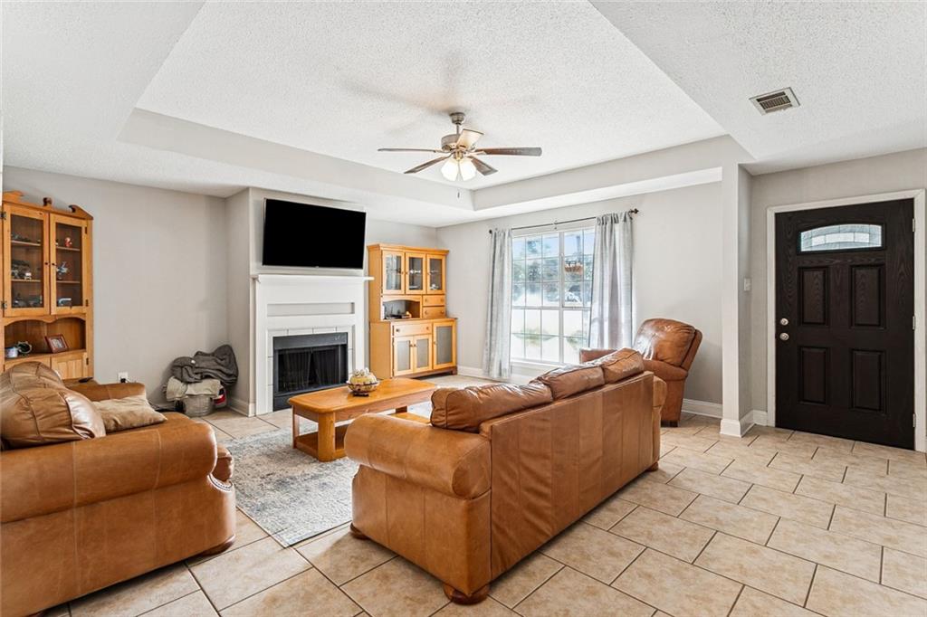 1171 Viola Street Mandeville, LA 70448 - Photo 2 of 13