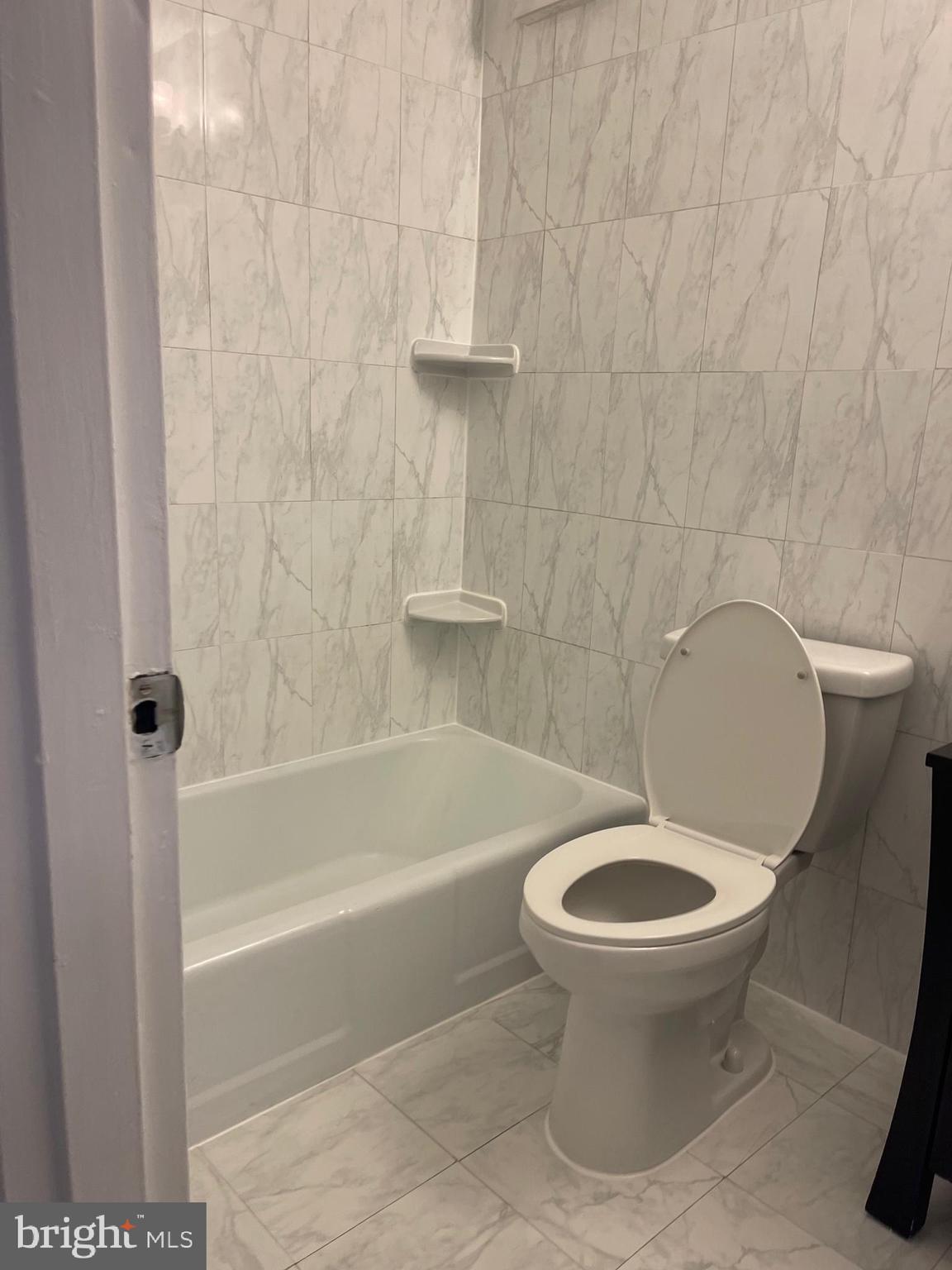95 East Wayne Avenue, Unit 204 Silver Spring, MD 20901 - Photo 8 of 16 Wow bathroom