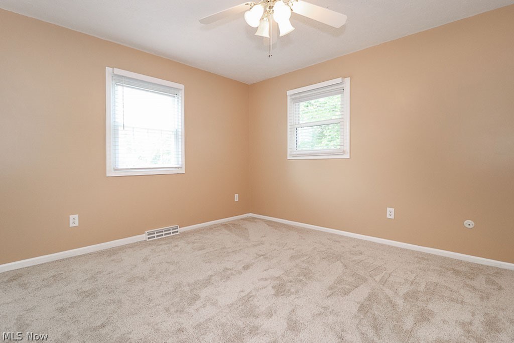 8941 Shepard Road Macedonia, OH 44056 - Photo 4 of 25