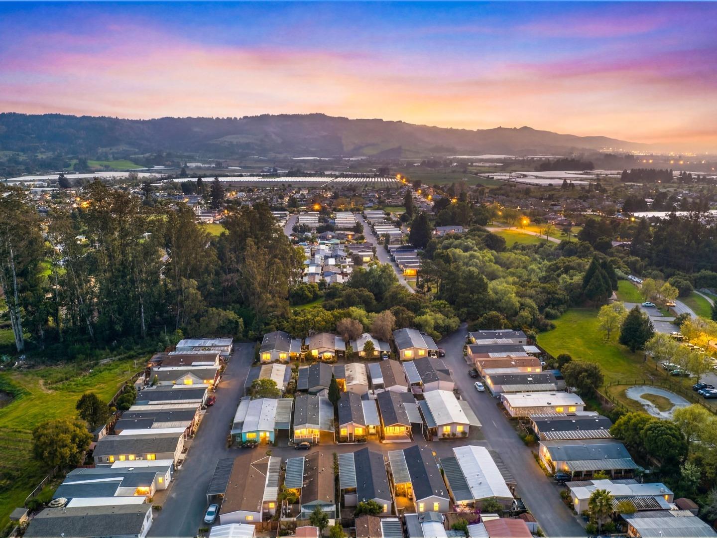 789 Green Valley Road, Unit 121 Watsonville, CA 95076 - Photo 2 of 52