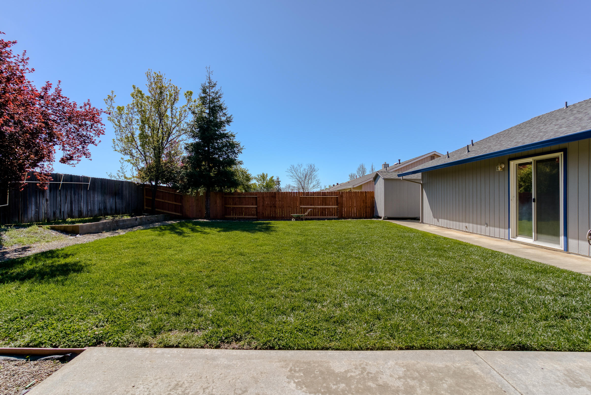 1933 Airstrip Road Redding, CA 96003 - Photo 27 of 38 _DSC9409