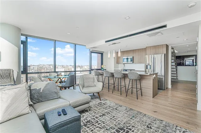 $1,795,000 | 401 95th Street, Unit 6A | Bay Ridge