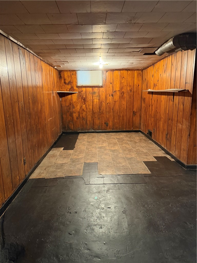 200 Albemarle Street Rochester, NY 14613 - Photo 15 of 16 Great for a playroom