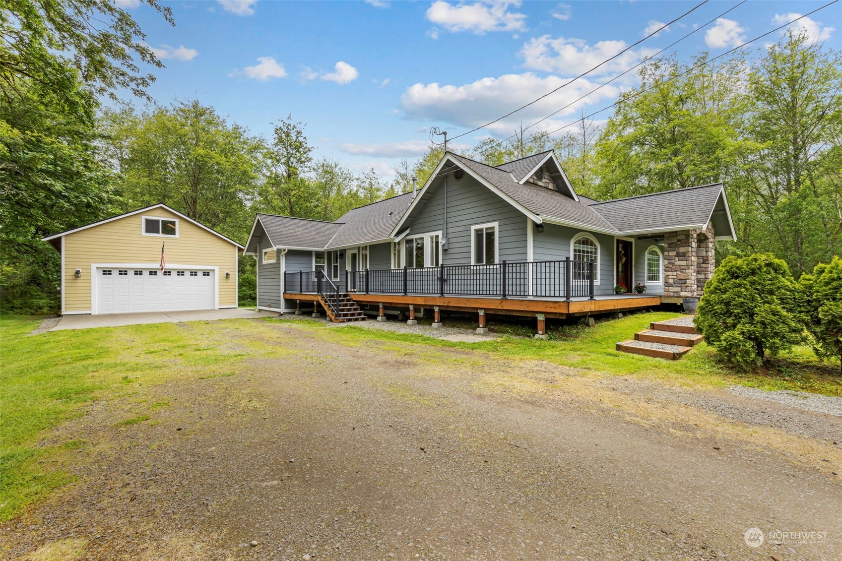 5786 East Collins Road Port Orchard, WA 98366 - Photo 2 of 34 Gallery Image 2