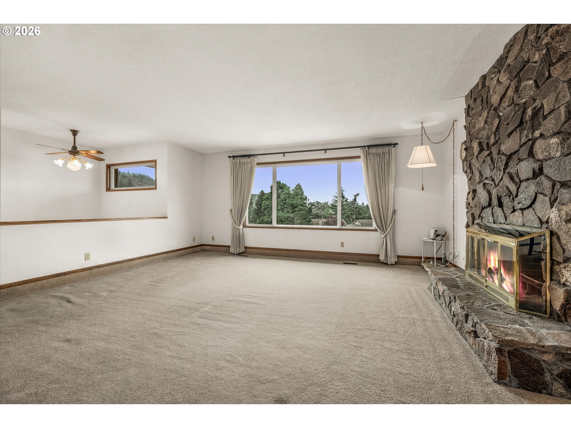 2755 Southwest Angeline Court Gresham, OR 97080 - Photo 15 of 35 Gallery Image 15