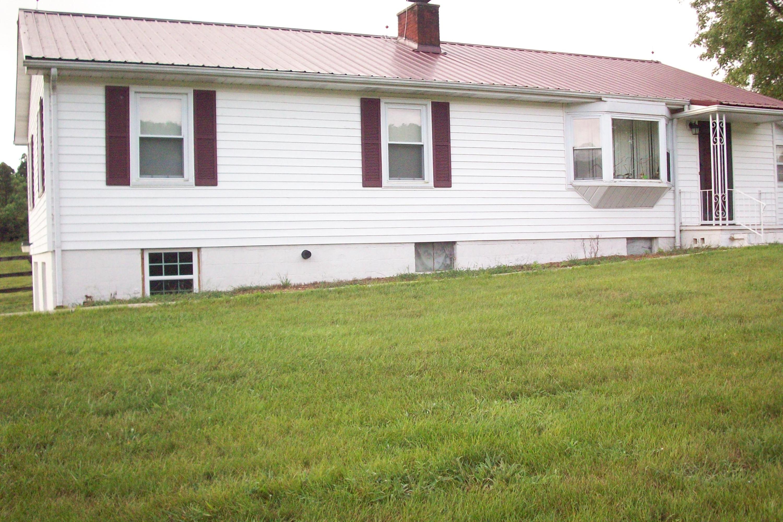 4643 Nails Creek Road Rockford, TN 37853 - Photo 10 of 19 100_1727
