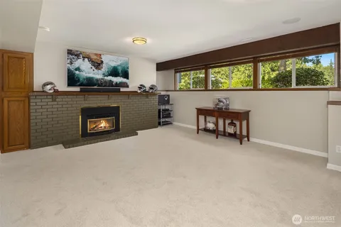 $2,089,000 | 20724 Northeast 142nd Street, Woodinville, WA 98077
