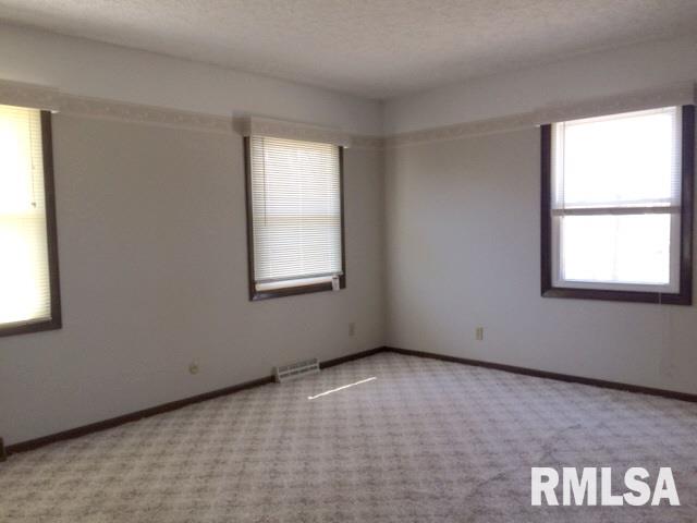9326 141st Street West Taylor Ridge, IL 61284 - Photo 12 of 19