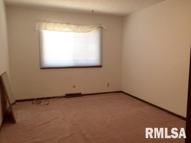 9326 141st Street West Taylor Ridge, IL 61284 - Photo 13 of 19