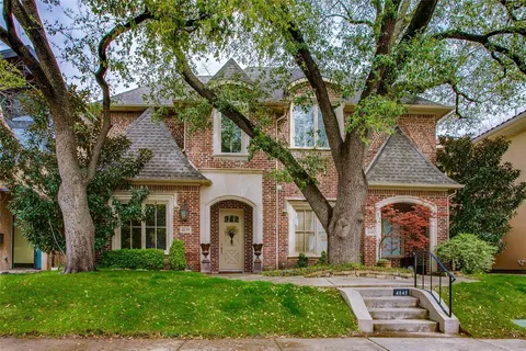 front view of house with a yard