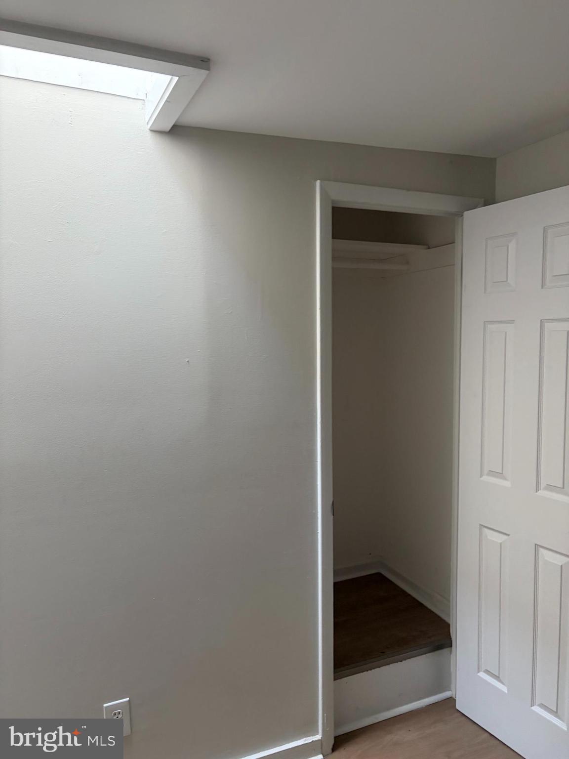 305 South Calhoun Street Baltimore, MD 21223 - Photo 10 of 13 a view of an empty room