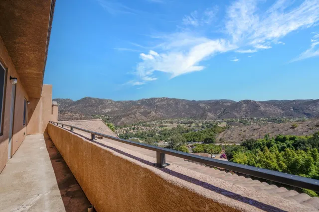 $2,499,000 | 3034 Mountain View Drive, Escondido, CA 92027