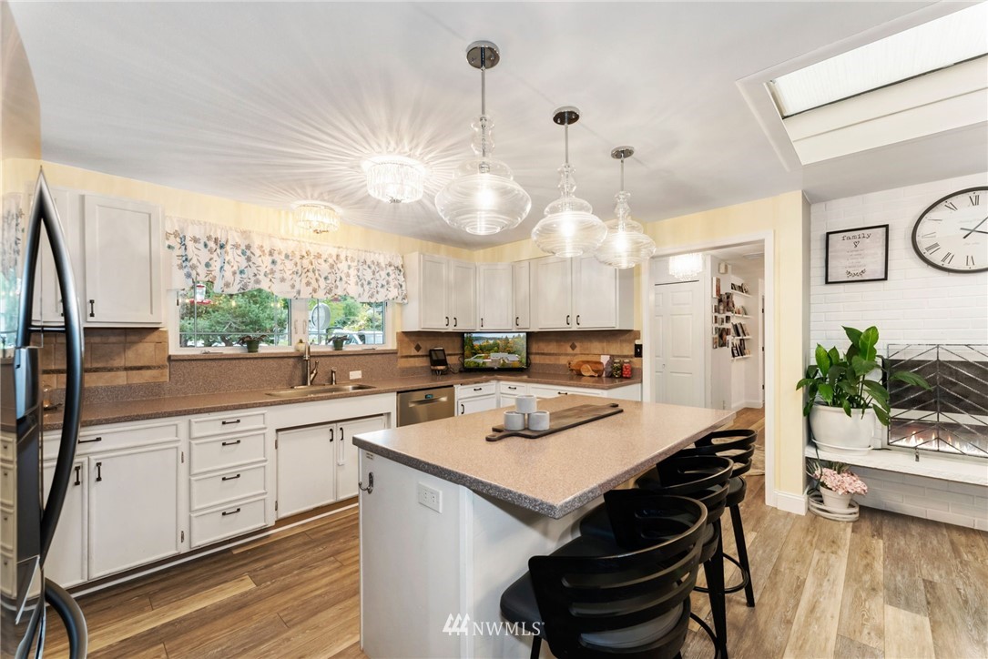 1703 Southwest Cook Road Port Orchard, WA 98367 - Photo 19 of 40 Gallery Image 19