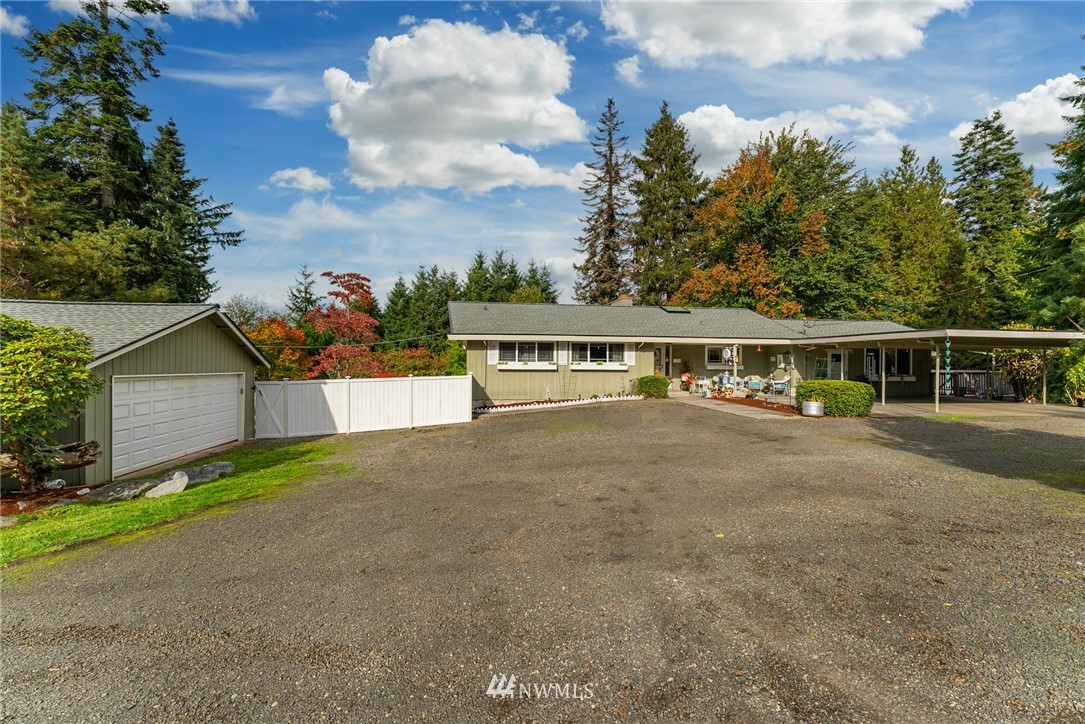 1703 Southwest Cook Road Port Orchard, WA 98367 - Photo 8 of 40 Gallery Image 8