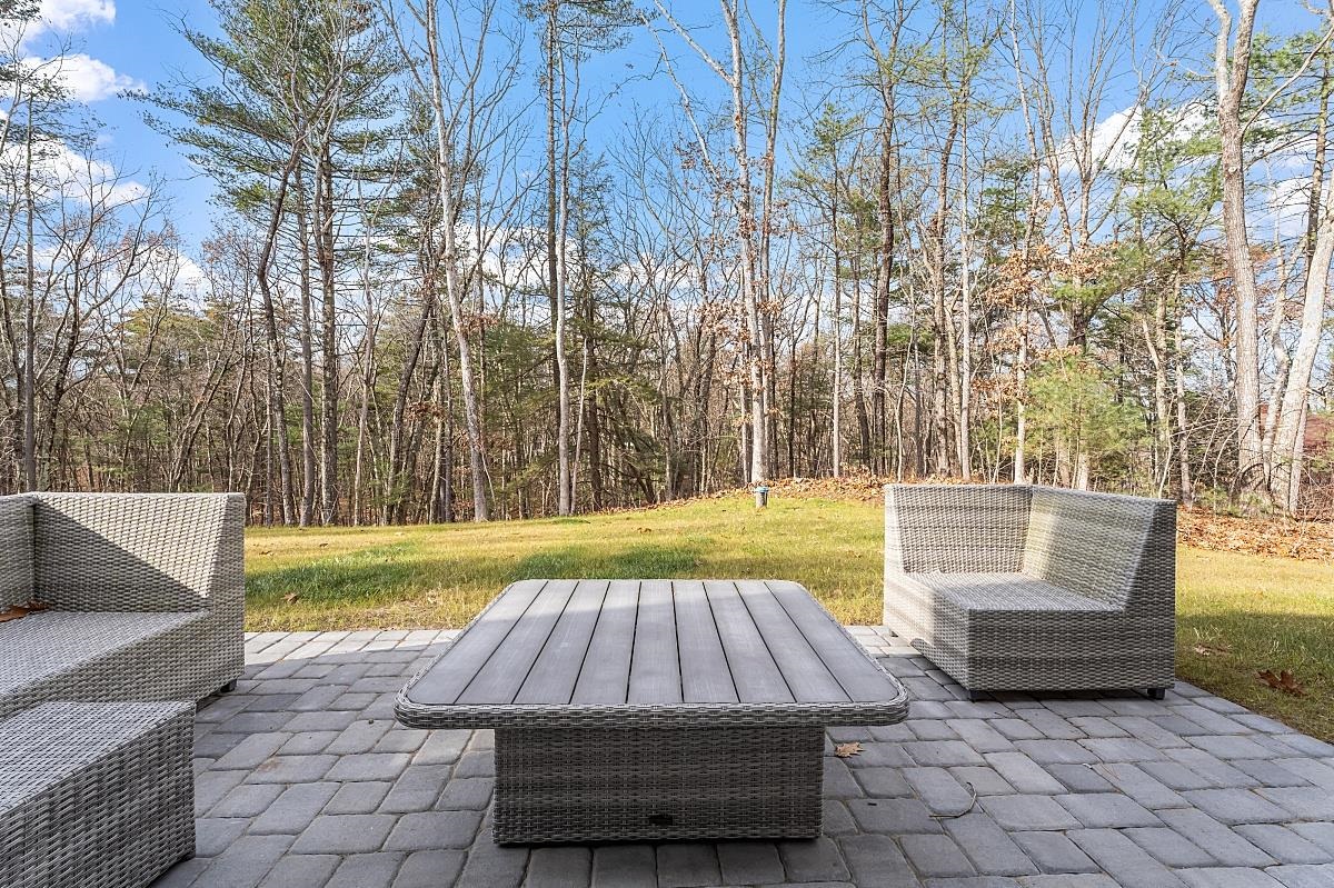 13 Bonanno Road Salem, NH 03079 - Photo 32 of 40