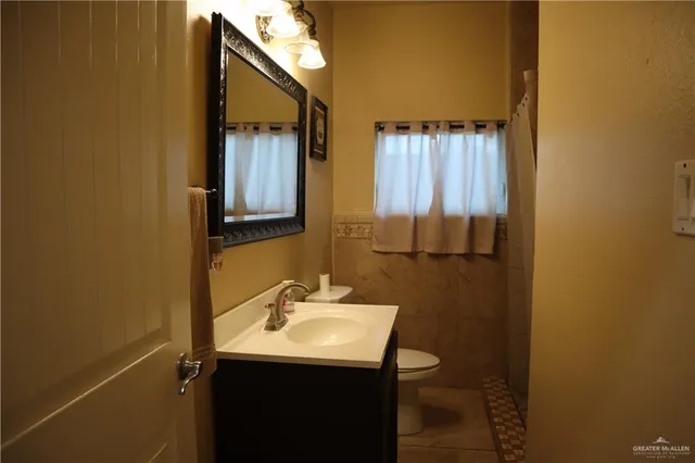 a view of a garden with trees