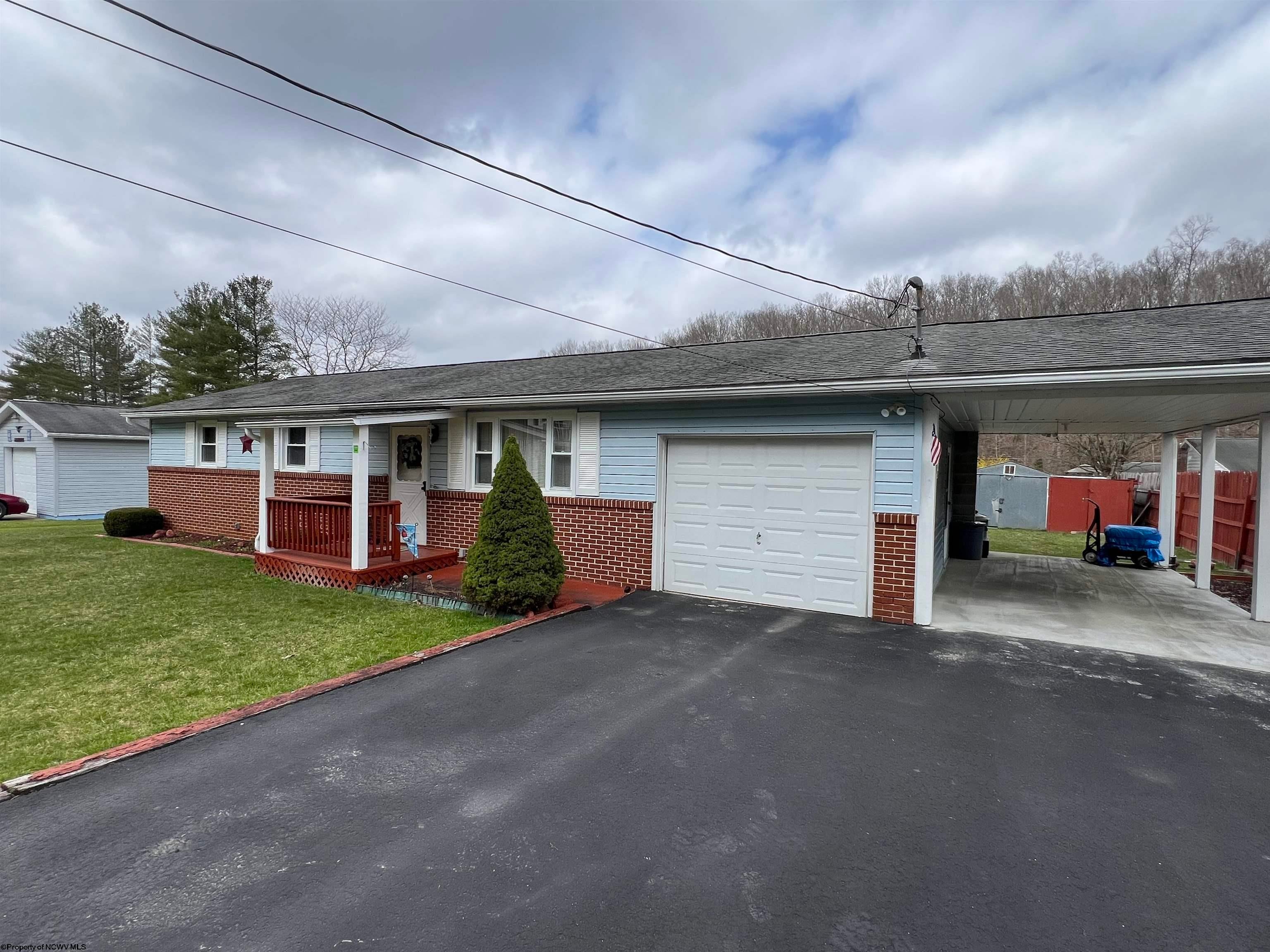197 Poplar Road Beverly, WV 26253 - Photo 3 of 27 Gallery Image 3