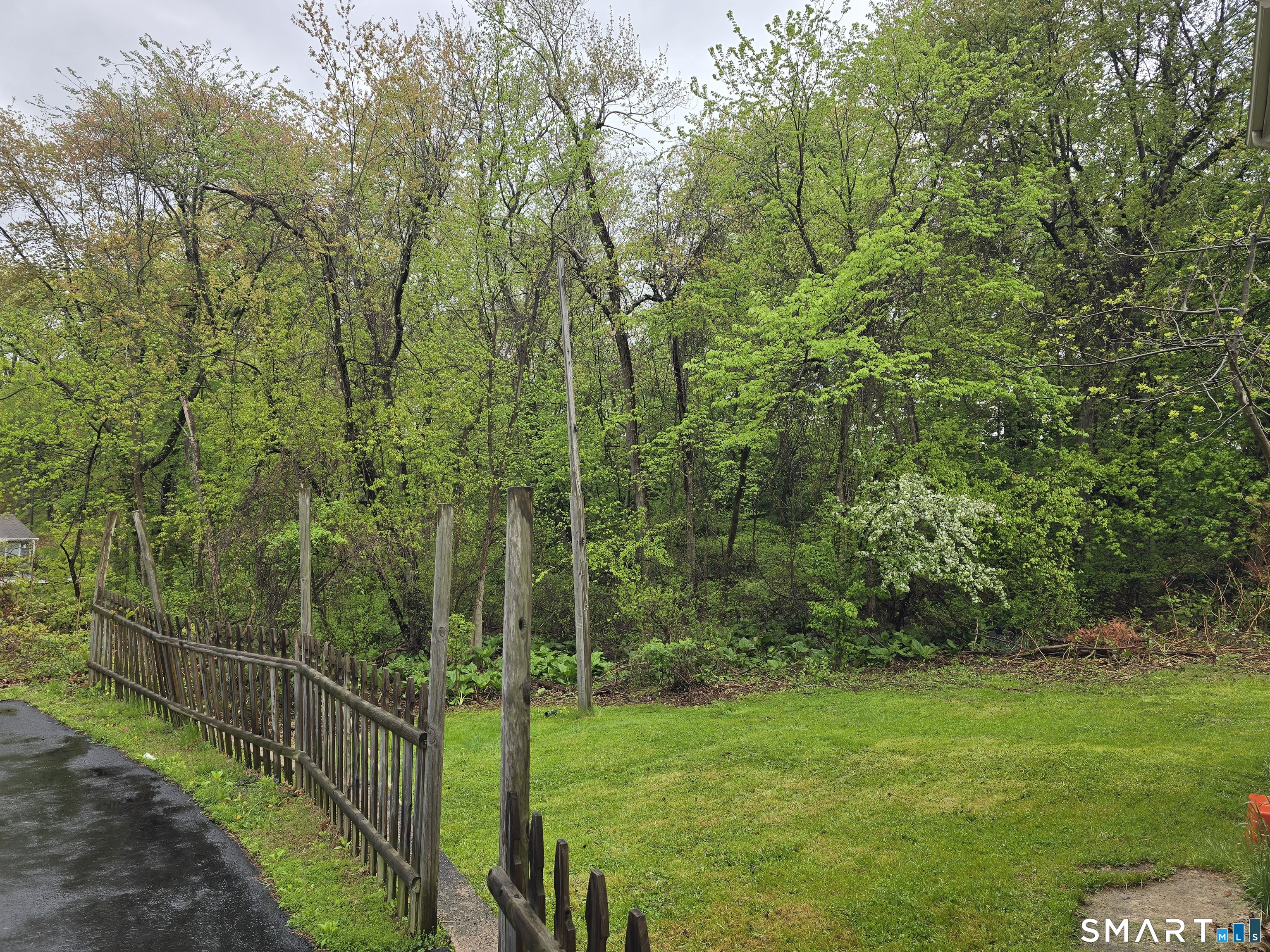 103 Capen Street, Unit LL Windsor, CT 06095 - Photo 9 of 9