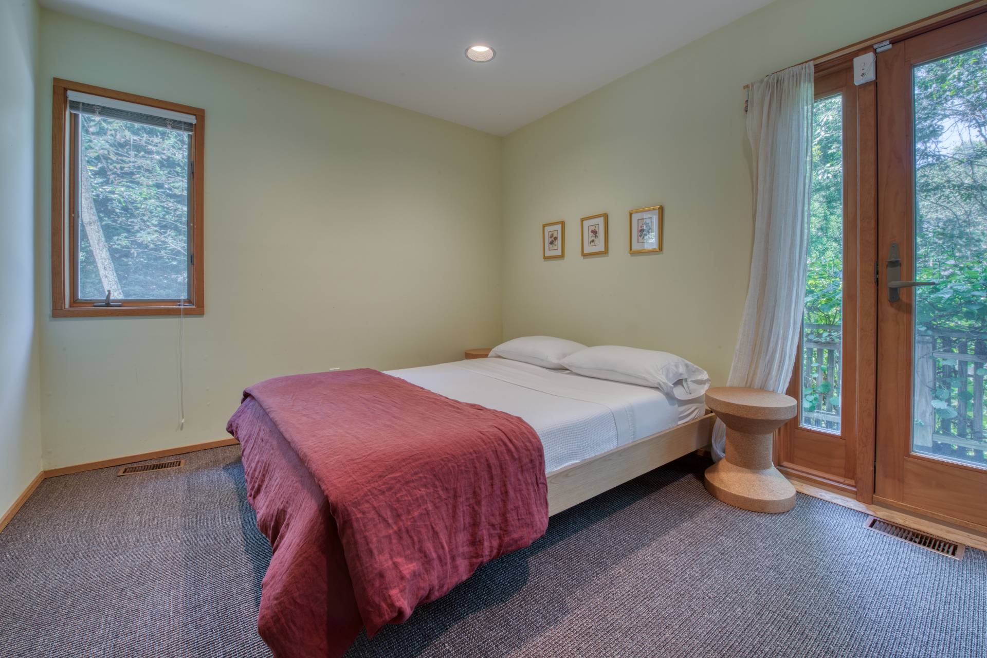 6 Eli Circle East Hampton, NY 11937 - Photo 13 of 29