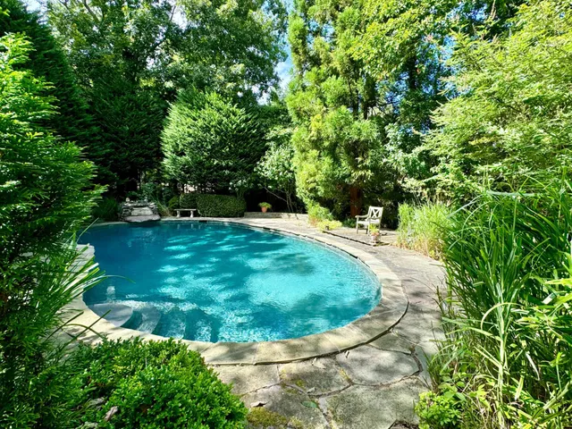 $25,000 | 6 Eli Circle, East Hampton, NY 11937