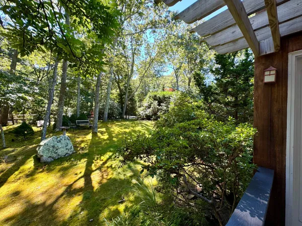 $25,000 | 6 Eli Circle, East Hampton, NY 11937