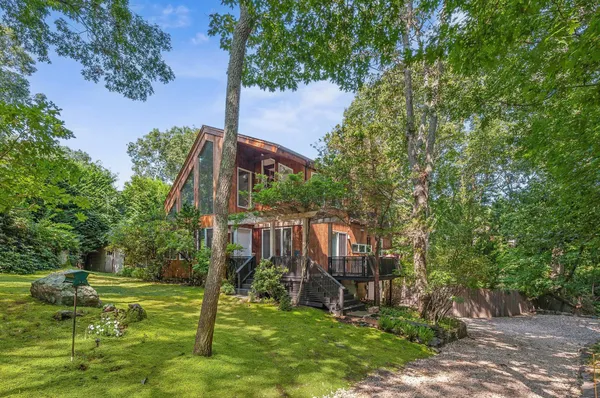 $25,000 | 6 Eli Circle, East Hampton, NY 11937