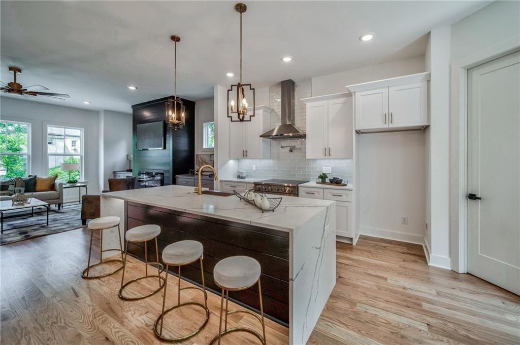 237 West Marietta Street Canton, GA 30114 - Photo 6 of 27