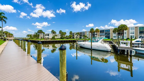 $159,000 | 1950 Southwest Palm City Road, Unit 10106, Stuart, FL 34994
