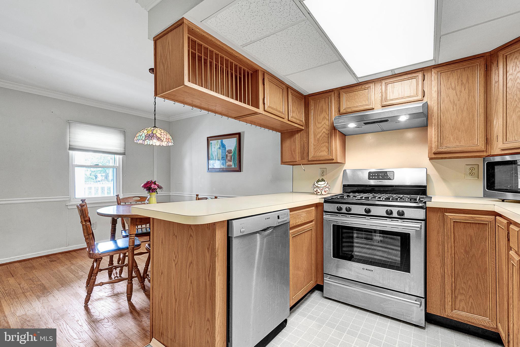 1225 Bruce Road Oreland, PA 19075 - Photo 8 of 35 Kitchen facing dining area