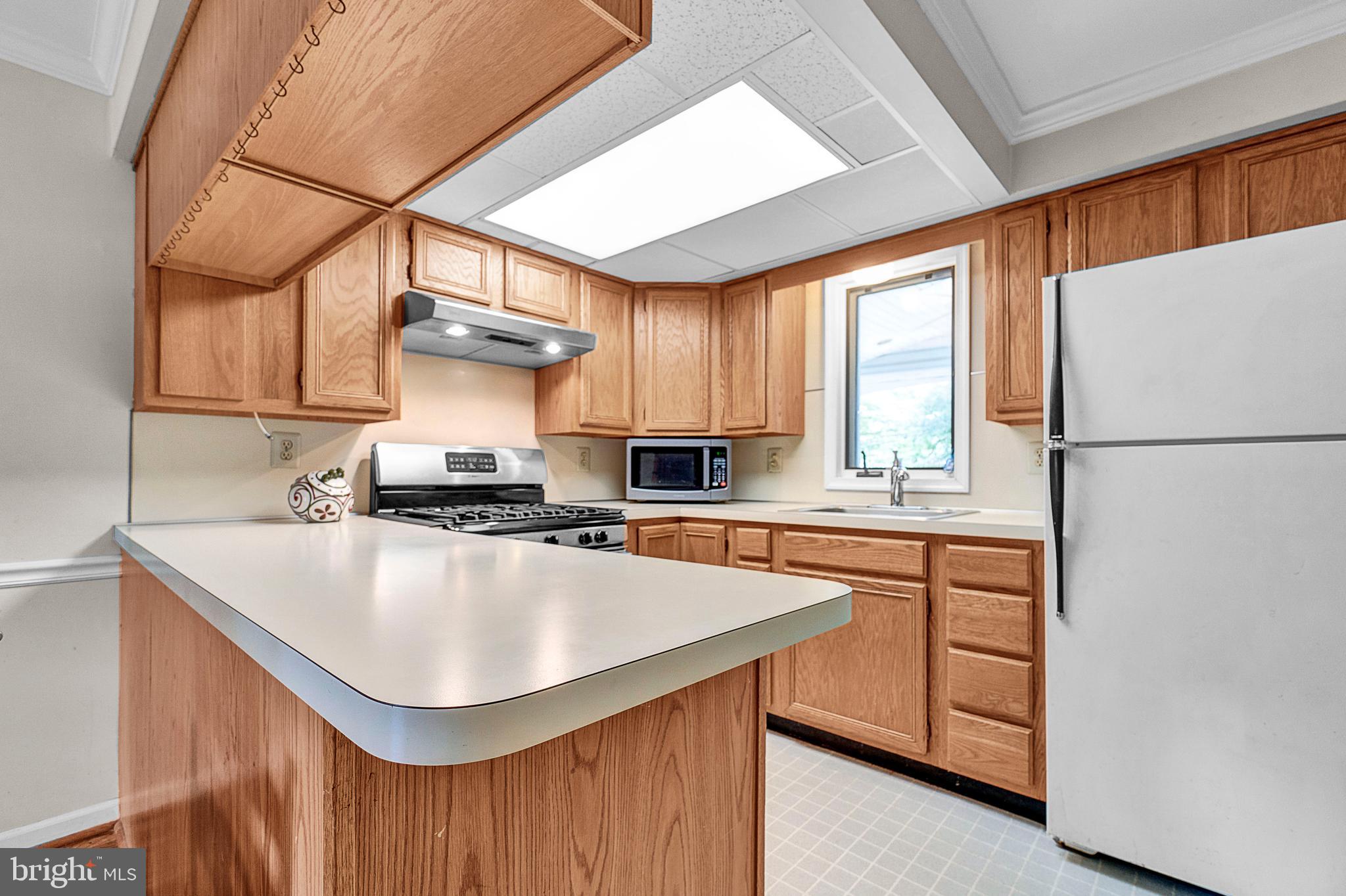 1225 Bruce Road Oreland, PA 19075 - Photo 9 of 35 Galley kitchen