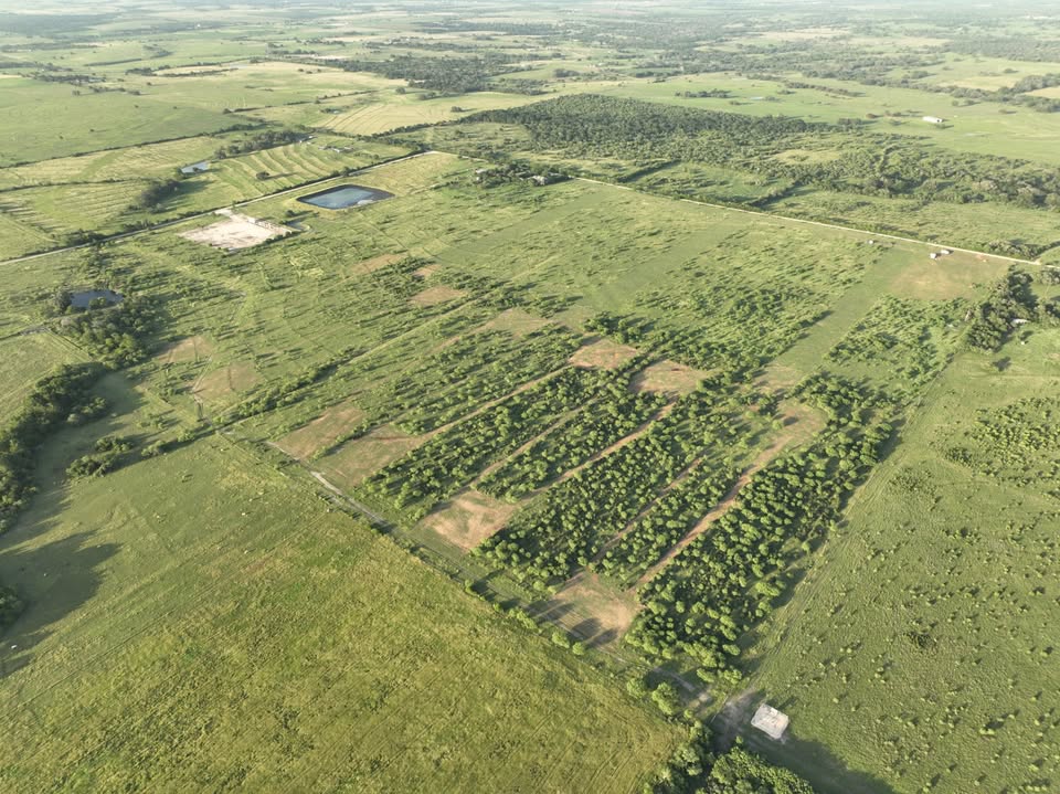 Lot 9 Concrete-Edgar Road Cuero, TX 77954 - Photo 7 of 7 a view of an ocean
