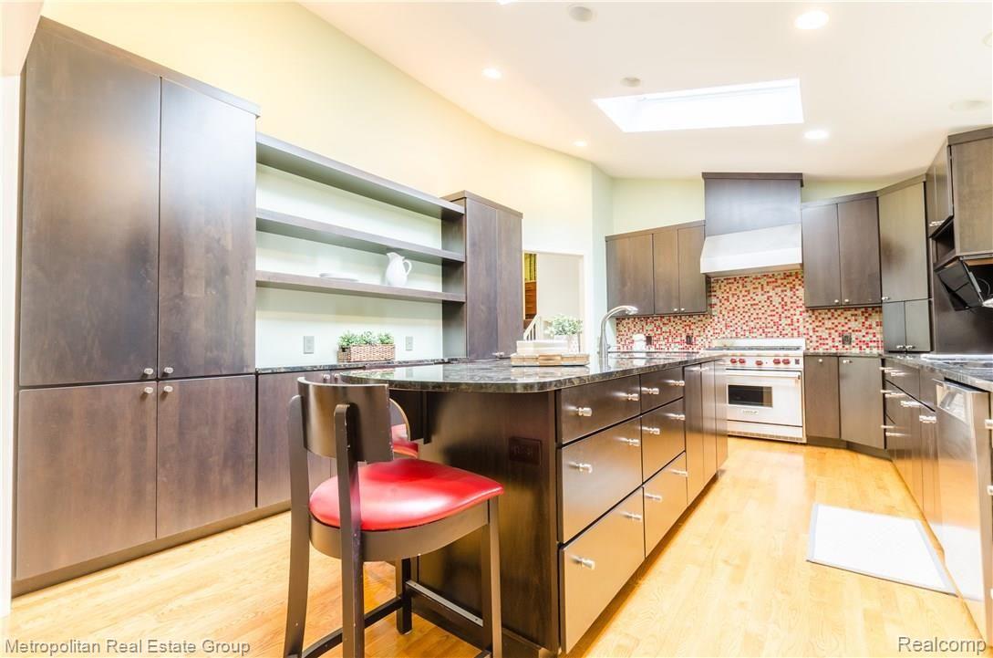 3060 Newcastle Road Ann Arbor, MI 48104 - Photo 16 of 41 3060Newcastle-Inside-9.jpg