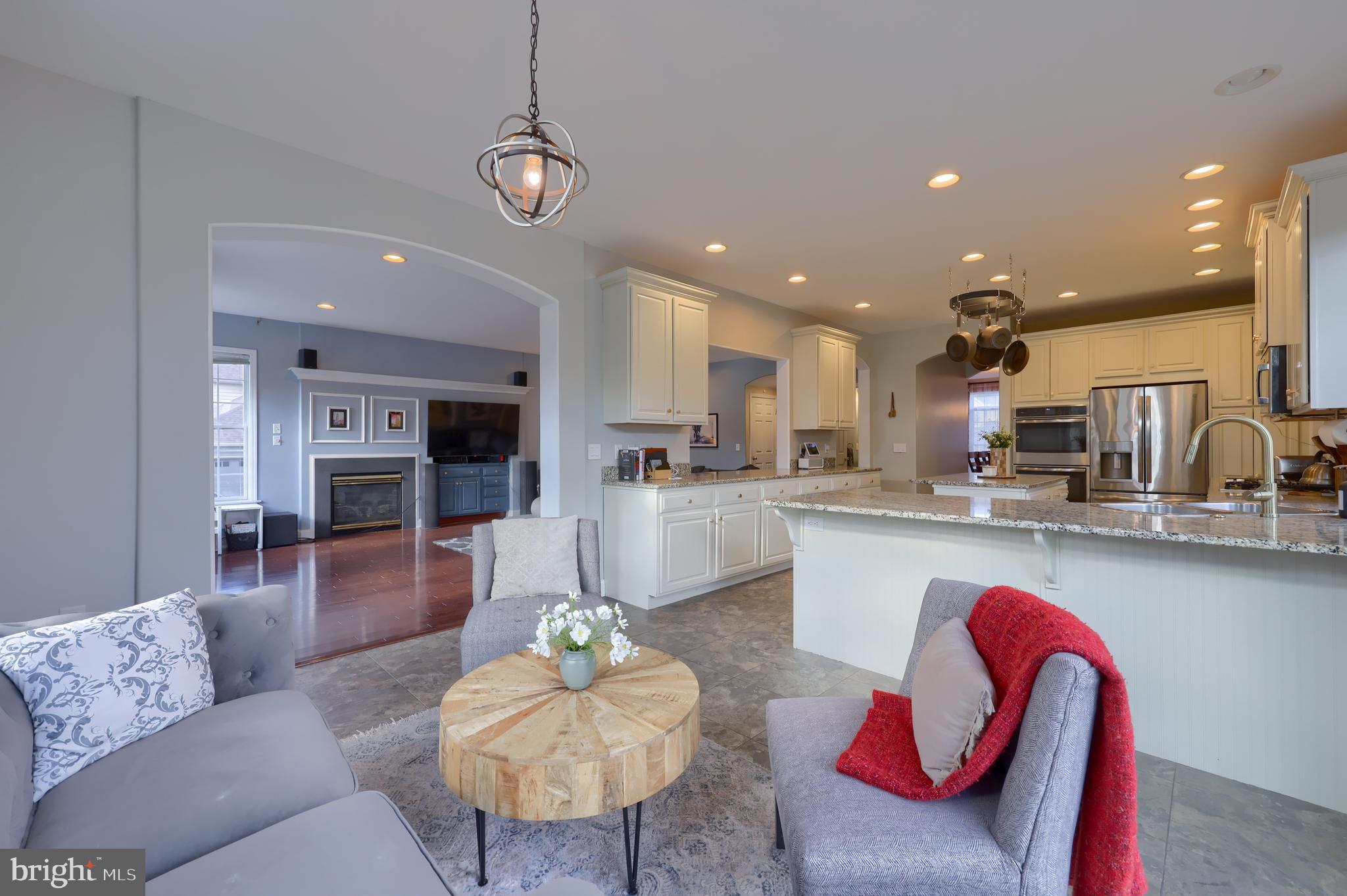 103 Hunters Crossing Lititz, PA 17543 - Photo 19 of 48 Breakfast nook