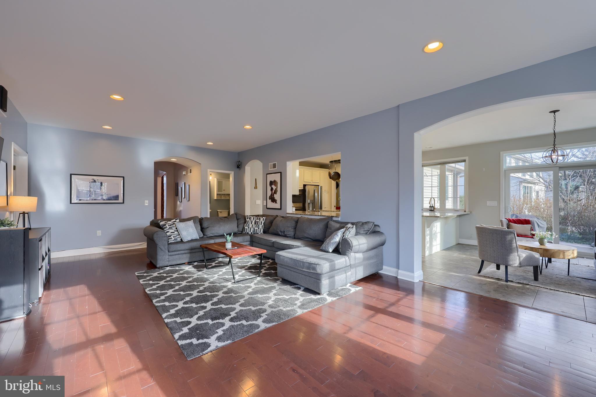 103 Hunters Crossing Lititz, PA 17543 - Photo 21 of 48 Family room