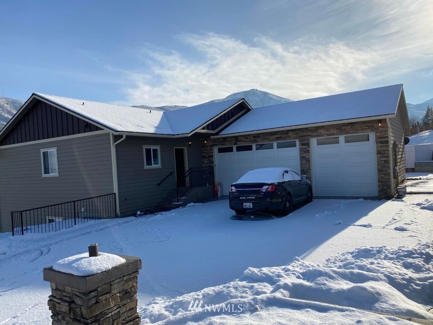 2159 Citation Loop Wenatchee, WA 98801 - Photo 2 of 19 Gallery Image 2