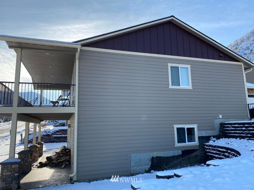 2159 Citation Loop Wenatchee, WA 98801 - Photo 3 of 19 Gallery Image 3