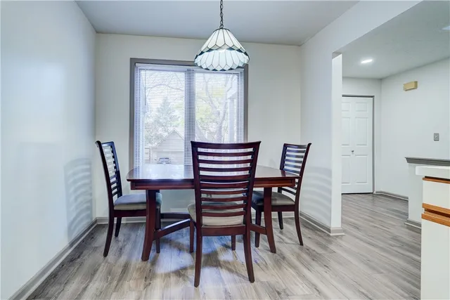 $349,900 | 4 Colonial Circle, Perinton, NY 14450